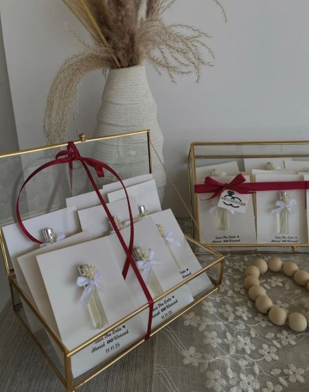 صندوق هدايا زجاجي